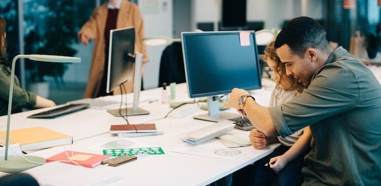 A Working Parent Mentor Can Make All the Difference in Your Career