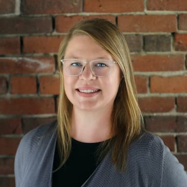 Wendy J. Fox headshot