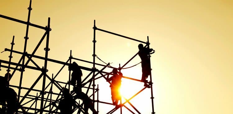 How to (Successfully!) Make a Major Change in Management Structure