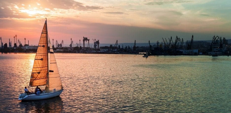 3 Hard Truths You Should Know Before You Quit Your Job to Follow Your Dreams