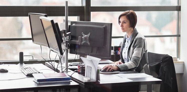 3 Things Recruiters Always Look for on Your LinkedIn Profile